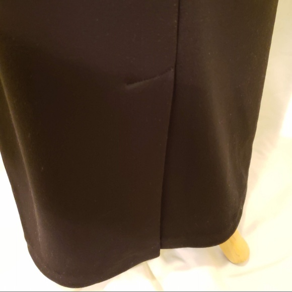 Relaxed Pencil Skirt - Picture 3 of 4